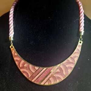 Elegant Pink and Gold Necklace